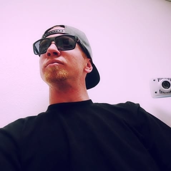 dude1red